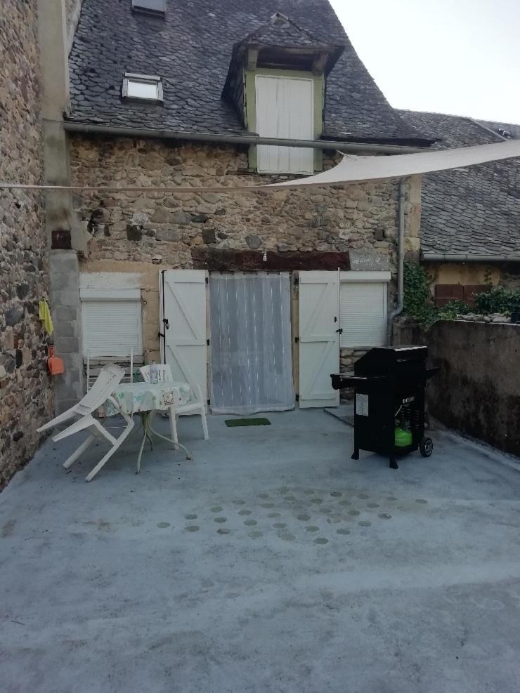 Maison Lafayette Saint-Geniez-d'Olt Luaran gambar
